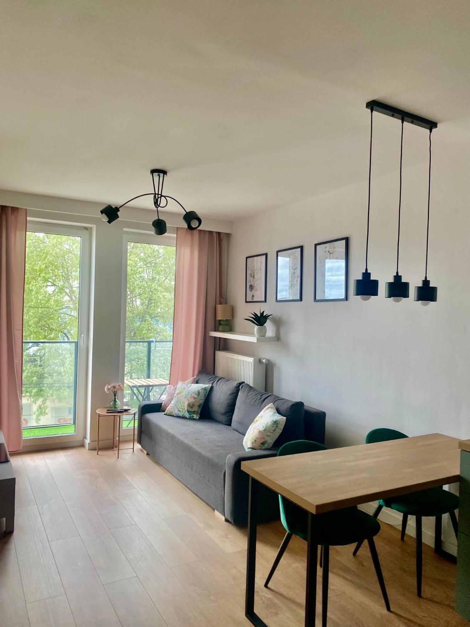 Airport Green Apartment Kl21 - Air Condition & Free Parking Varsovia Exterior foto